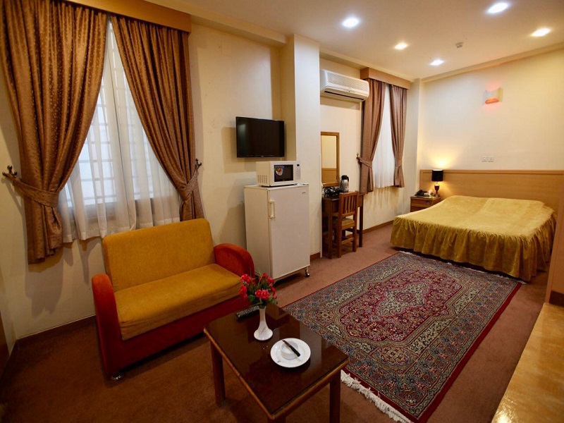 cheap hotels in shiraz