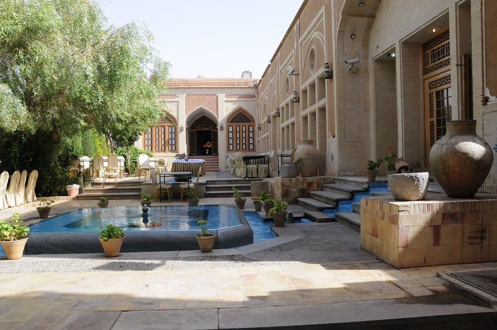 hotels in Yazd