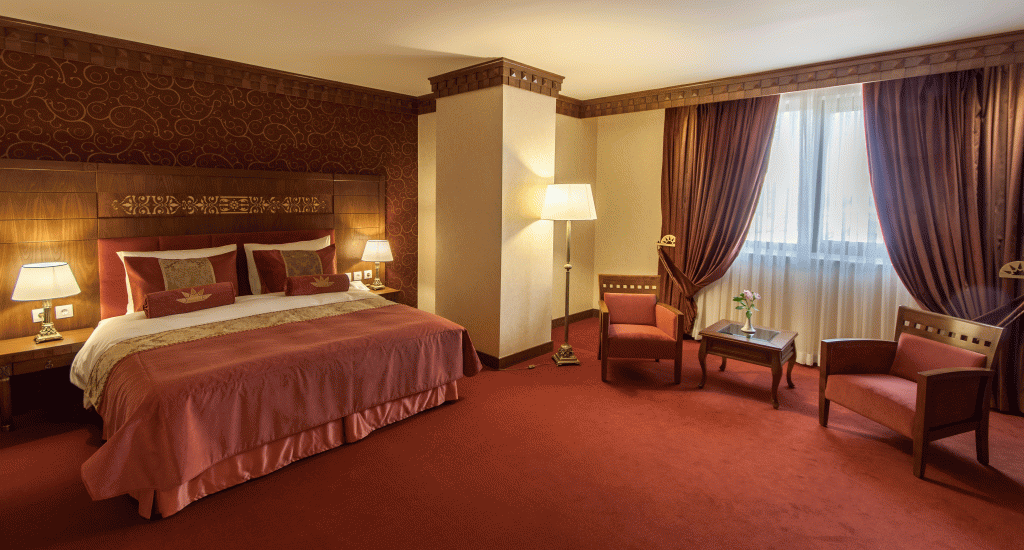 zandiyeh-hotel-luxury-suite